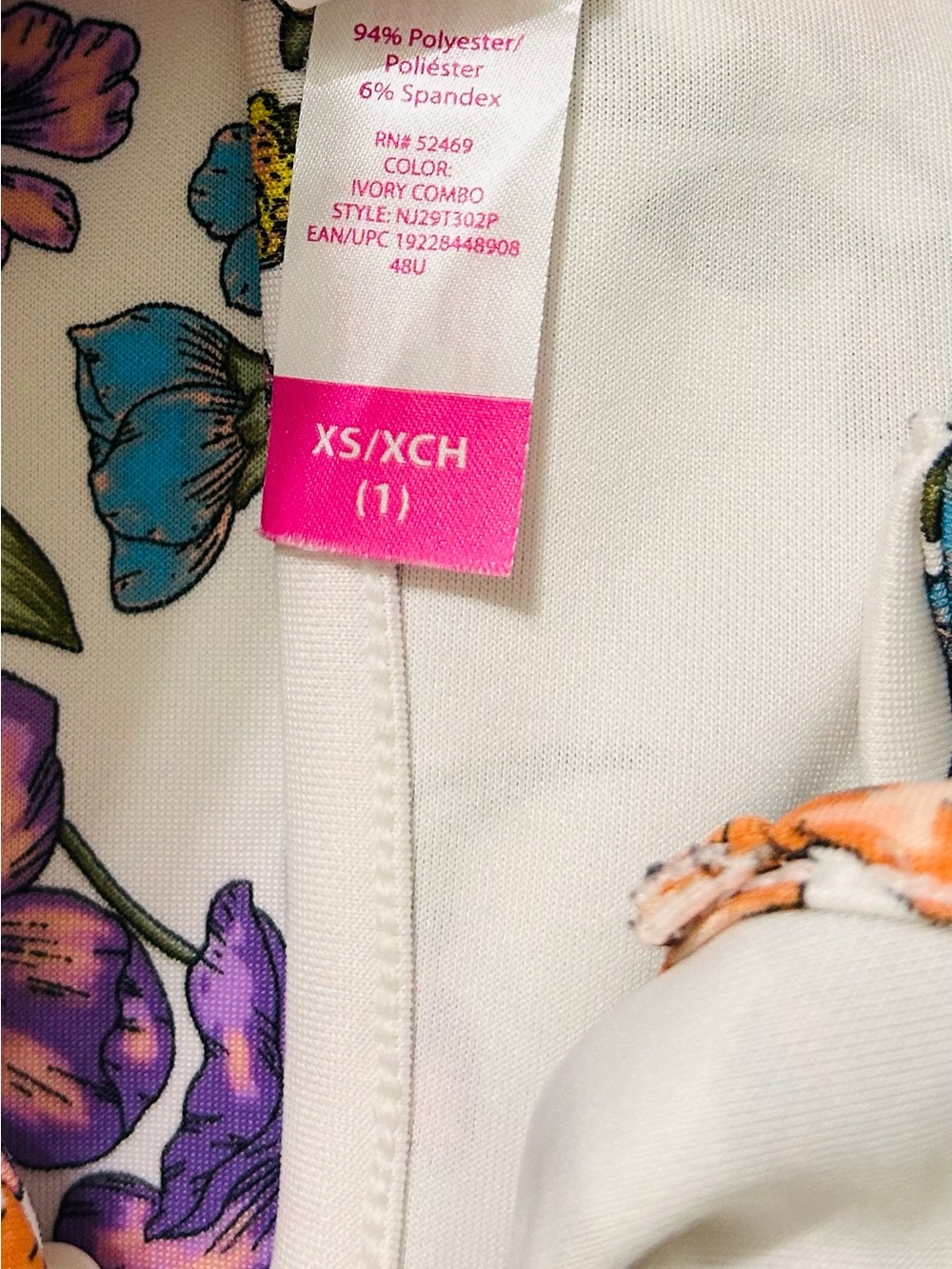 *NWOT 🌸Colorful Floral Halter Dress with Beautiful Purple, Blue & Orange Flowers - Picture 7 of 12